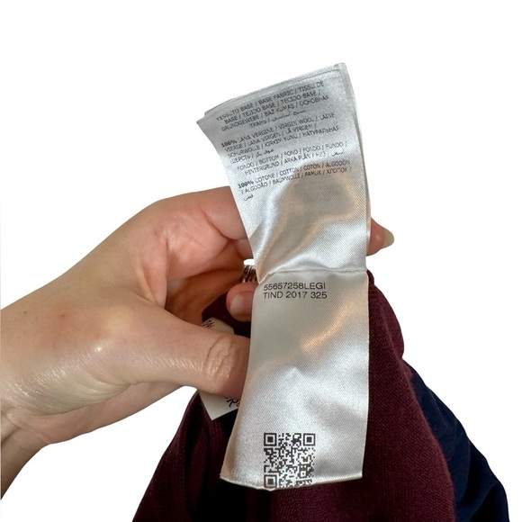 MONCLER Maglione Tricot Girocollo Logo Patch 100% Wool Jumper Sweater Burgundy - Picture 12 of 16